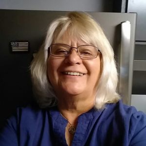 Meet your Posher, Liz